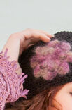 Lana Grossa HÄKELMÜTZE MIT BLÜTE Elastico/Silkhair Print