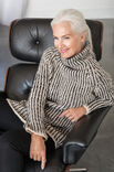 Lana Grossa RAGLANPULLI IM ZWEIFARBIGEN HEBEMASCHENMUSTER Lala Berlin Lovely Cotton & Peloso