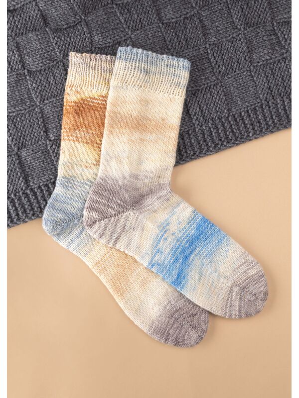 FILATI Studio SOCKEN Meilenweit 100g Merino Hand-dyed