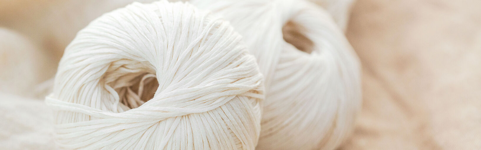 HOCHWERTIGE QUALITÄT & KREATIVES STRICKDESIGN Modellpakete<br>