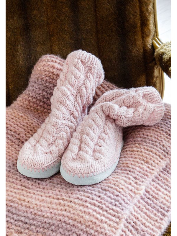 Lana Grossa HAUSSCHUHE MIT ZOPFMUSTER Alta Moda Cashmere 16/Cashmere 16 Fine