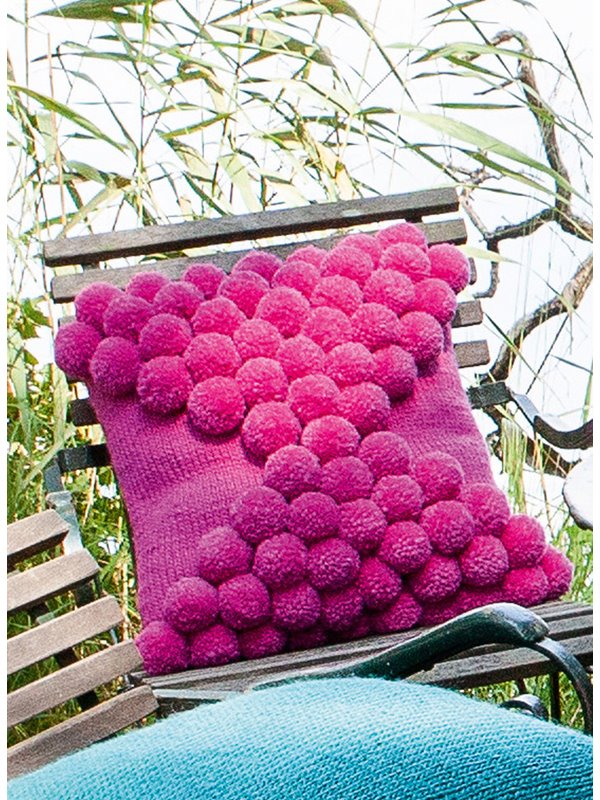 Lana Grossa KISSENHÜLLE GLATT RECHTS MIT POMPONS Feltro