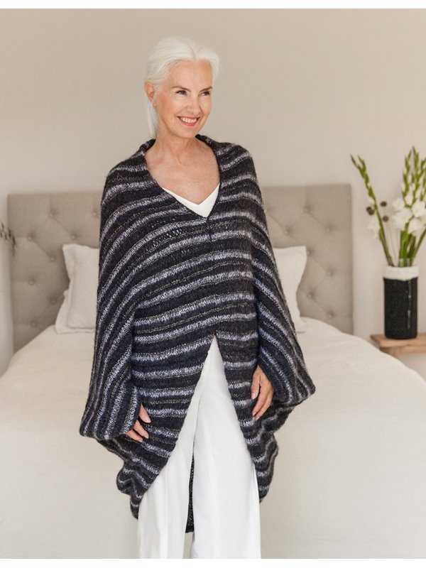 Lana Grossa PONCHO IN STREIFEN Brigitte No. 2 & Silkhair & Mia