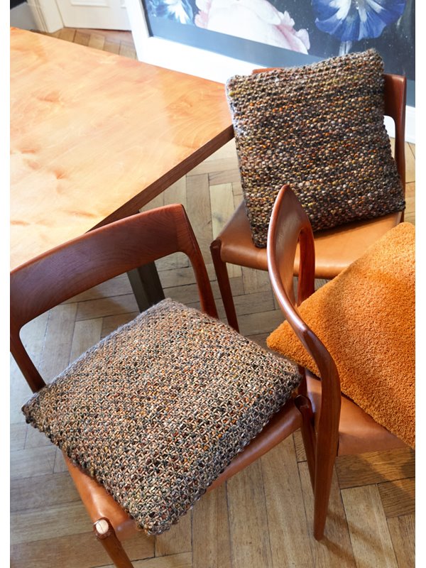 Lana Grossa KISSENHÜLLE IM HEBEMASCHENMUSTER Allegra, Piuma & Lala Berlin Lovely Cotton