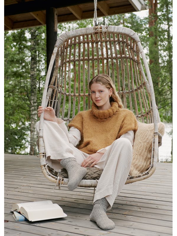 Lana Grossa PONCHO-PULLI Brigitte No. 2 & Brigitte No. 3