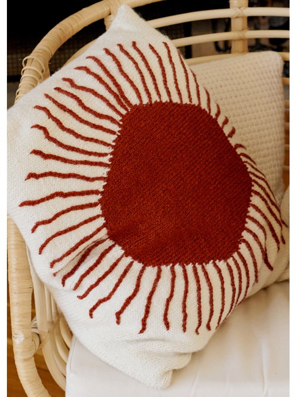 Lana Grossa KISSENHÜLLE MIT EINGESTRICKTER SONNE Alta Moda Alpaca
