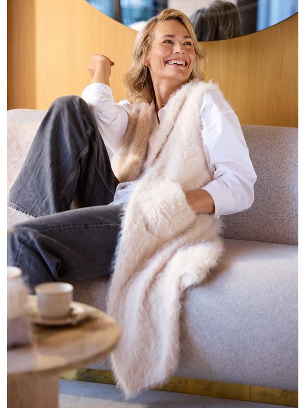 Lana Grossa LONGWESTE MIT AUFGESETZTEN TASCHEN Basta