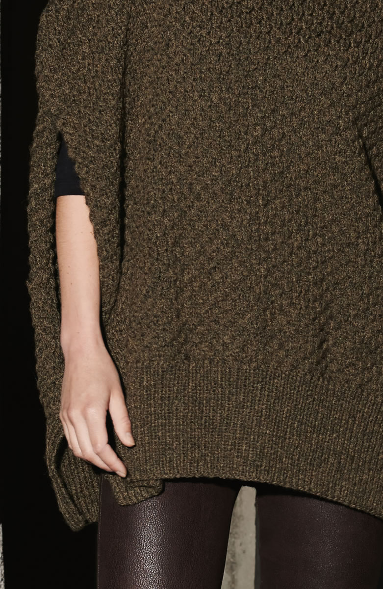 Lana Grossa PONCHO IM SMOKMUSTER Alta Moda Alpaca