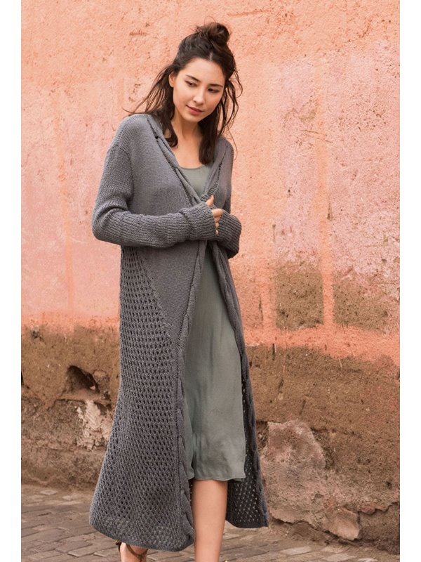 Lana Grossa MANTEL MIT ZOPF- UND GITTERMUSTER 365 Cashmere
