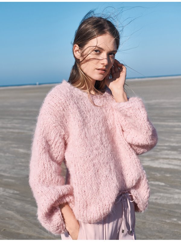 Lana Grossa PULLI GLATT RECHTS Lala Berlin Furry