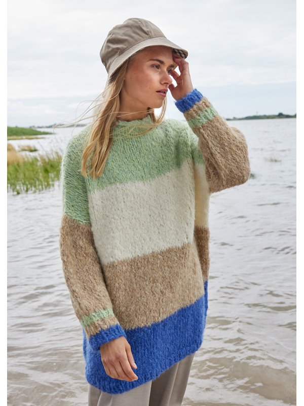 Lana Grossa PULLOVER Lala Berlin Furry