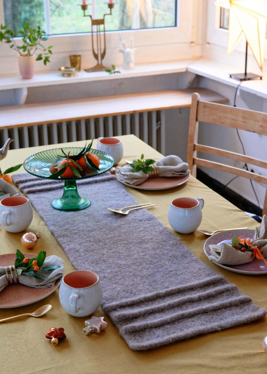 TISCHLÄUFER Landlust Die Filzwolle von Lana Grossa