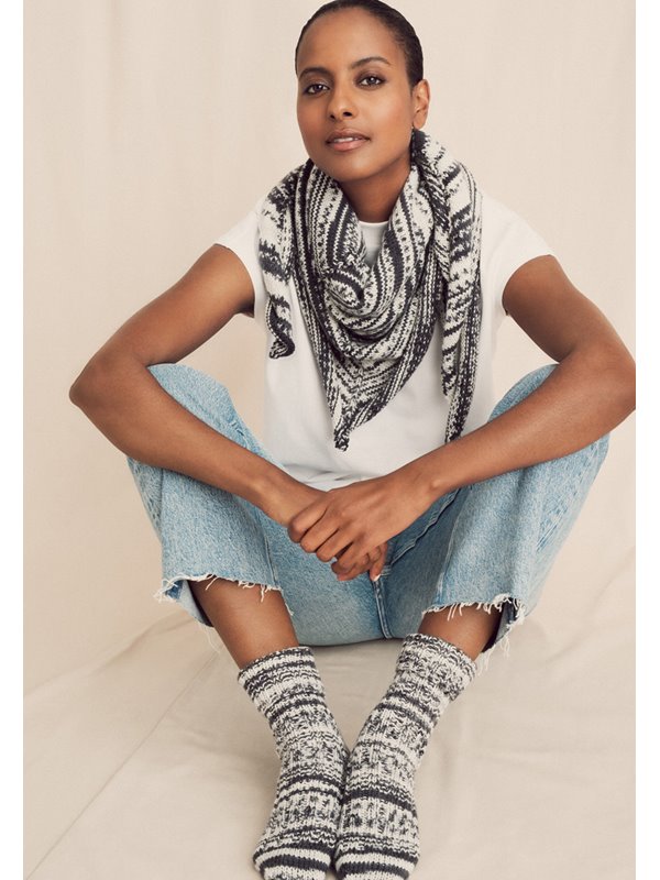 Lana Grossa SOCKEN MIT JOJO-FERSE About Berlin Meilenweit 6-ply Cashmere