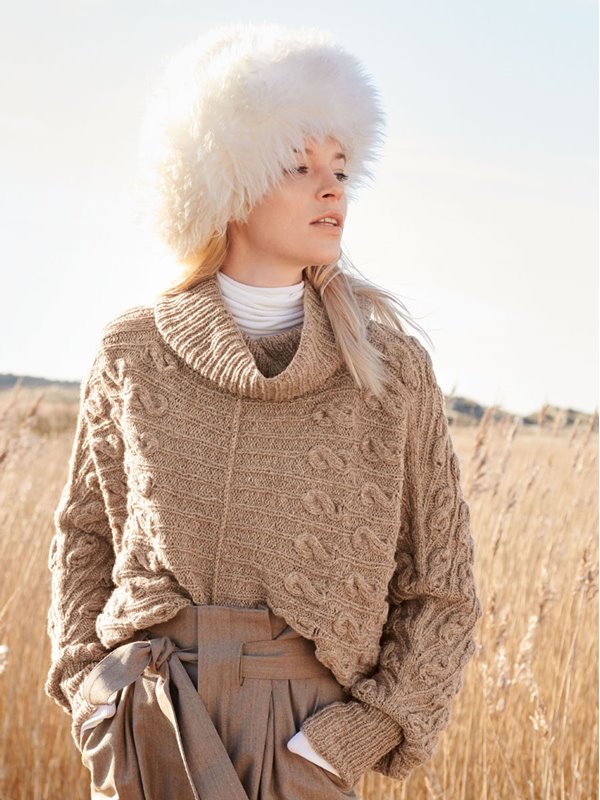 Lana Grossa PONCHOPULLI IM RIPPENZOPFMUSTER Smokey