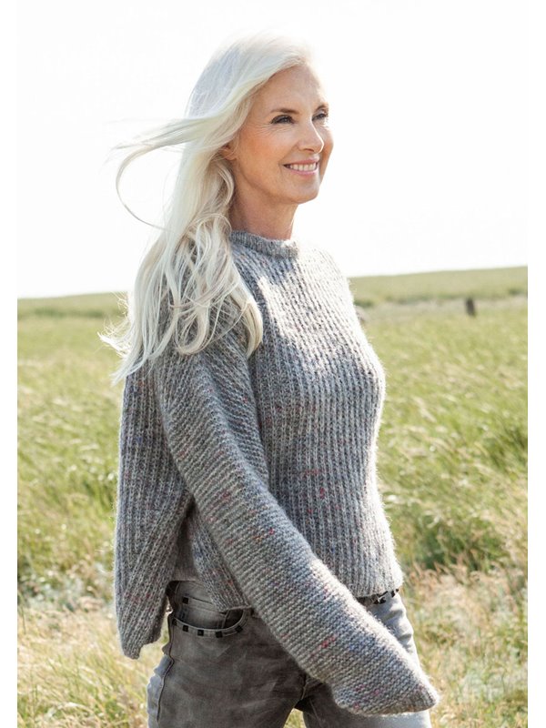 Lana Grossa PULLOVER Lala Berlin Lovely Fine Tweed