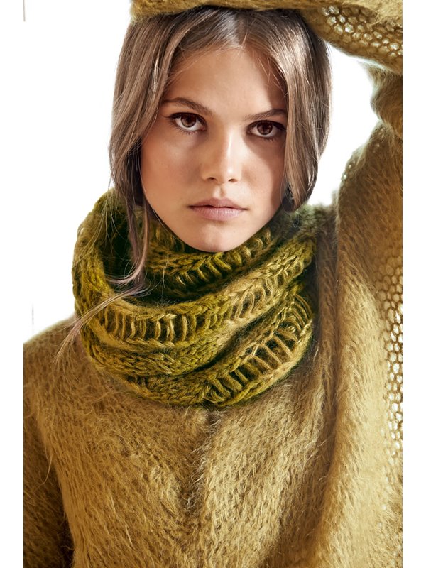 Lana Grossa LOOP MIT ZÖPFEN Yak Merino/Tiffany/Silkhair