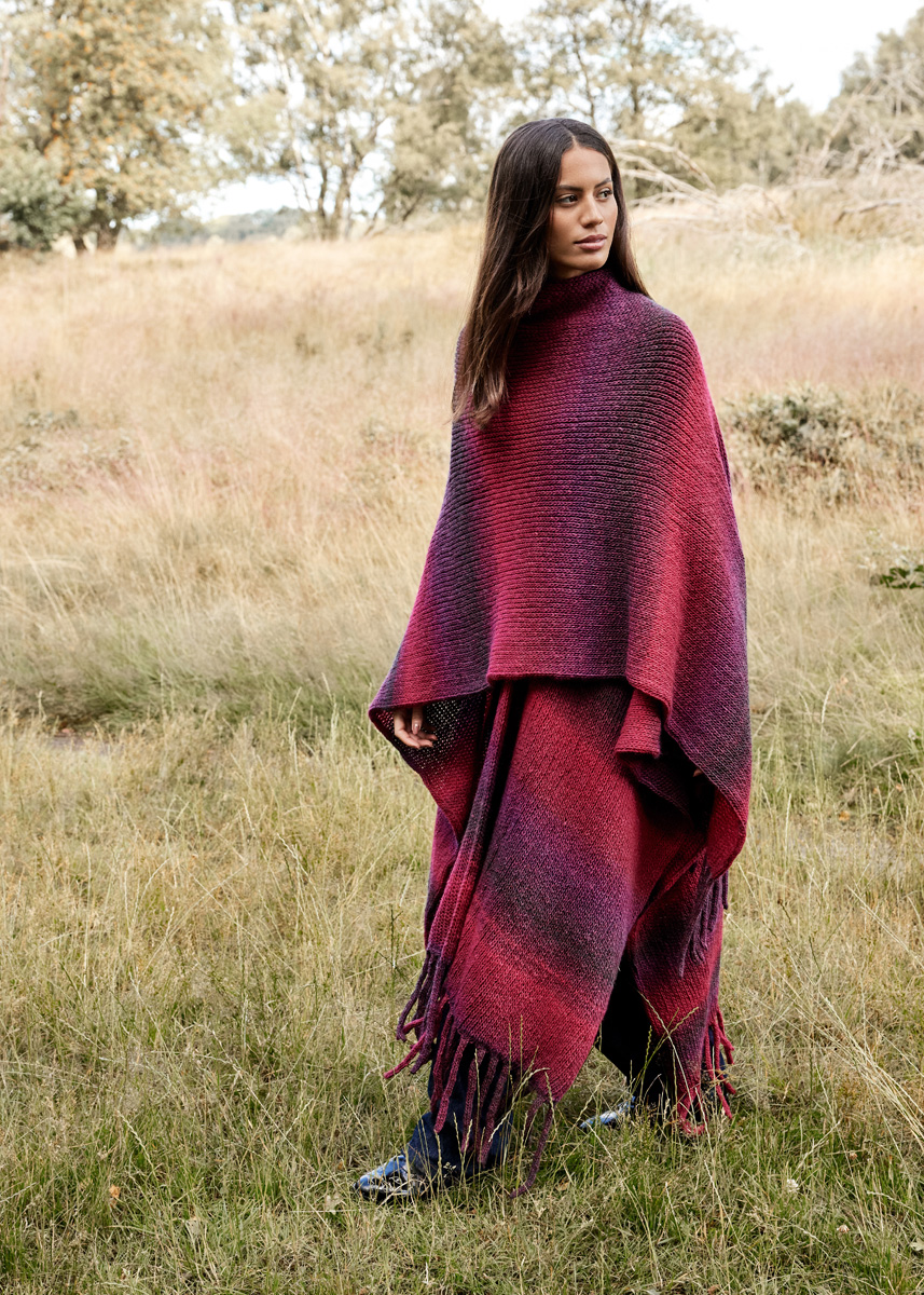 PONCHO GLATT-RECHTS-PATENT Gomitolo Versione von Lana Grossa