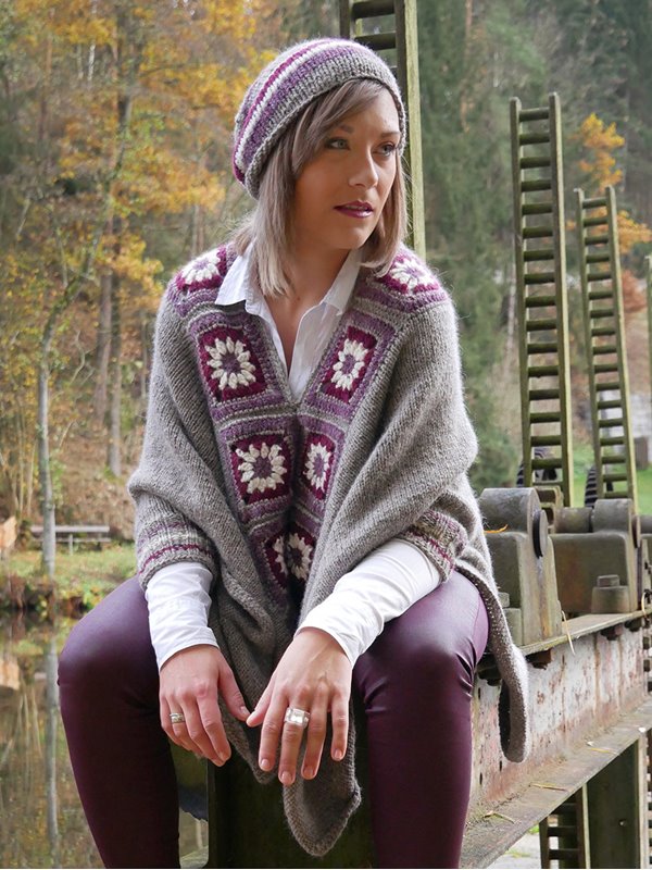 Lana Grossa PONCHO MIT GRANNYBORDÜRE Alta Moda Alpaca