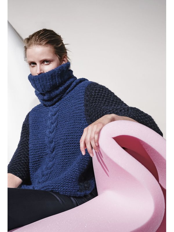 Lana Grossa PULLI MIT ZOPFSTREIFEN UND NETZPATENT-ÄRMELN Lala Berlin Softness/Lala Berlin Cosy