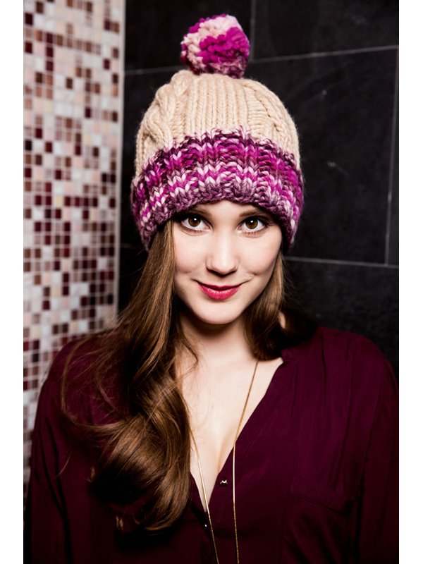 Lana Grossa MÜTZE MIT ZOPFMUSTER Lei/Lei Colormix