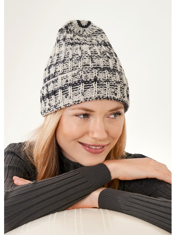 Lana Grossa MÜTZE About Berlin Meilenweit 6-ply Cashmere