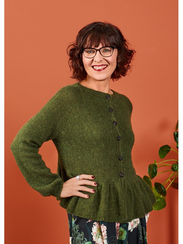 Lana Grossa CARDIGAN KATE MIT RÜSCHE Ecopuno