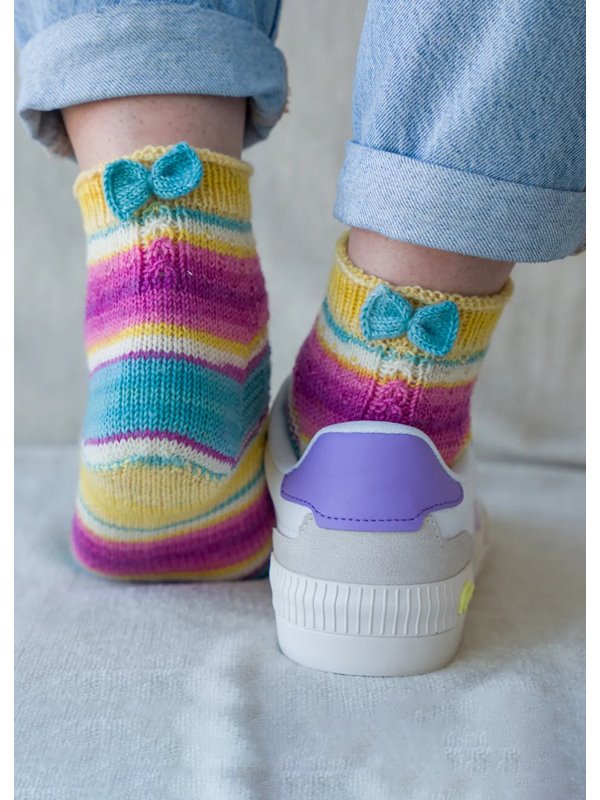 Lana Grossa SNEAKER-SOCKEN MIT SCHLEIFE Landlust die Sockenwolle