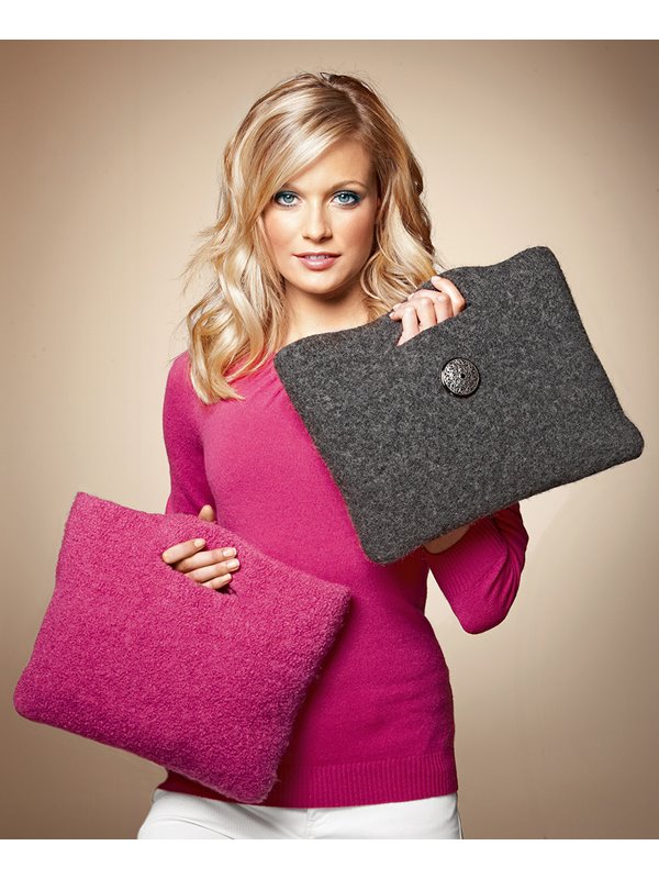 Lana Grossa TASCHE MIT GRIFFSCHLITZ Feltro Fine