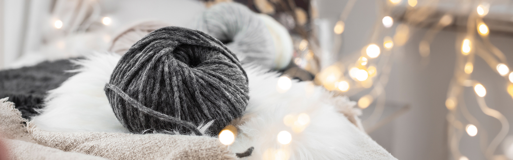 Preisreduzierte Garne zum Stricken, Häkeln & Filzen LANA GROSSA<br> Wolle & Garne